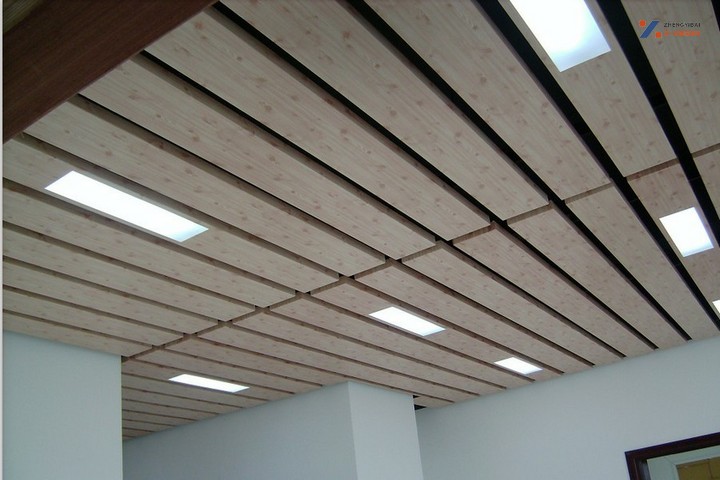 仿木纹铝天花扣板